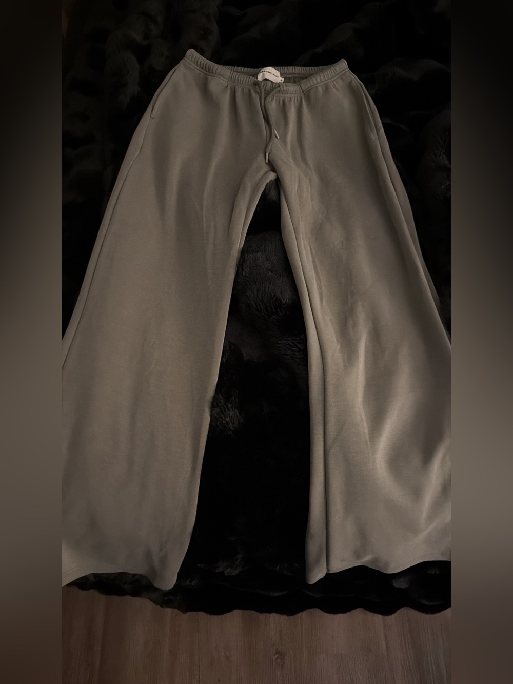 Women’s Wide-Leg Lounge Pants in Olive